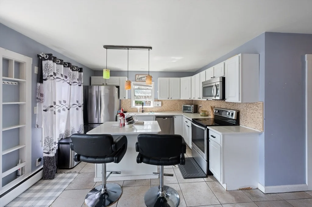 Photo of 34 Bouchard Ave