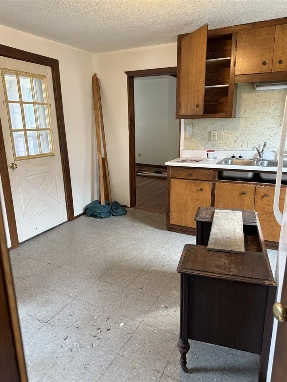 Photo of 22 Hockanum Rd