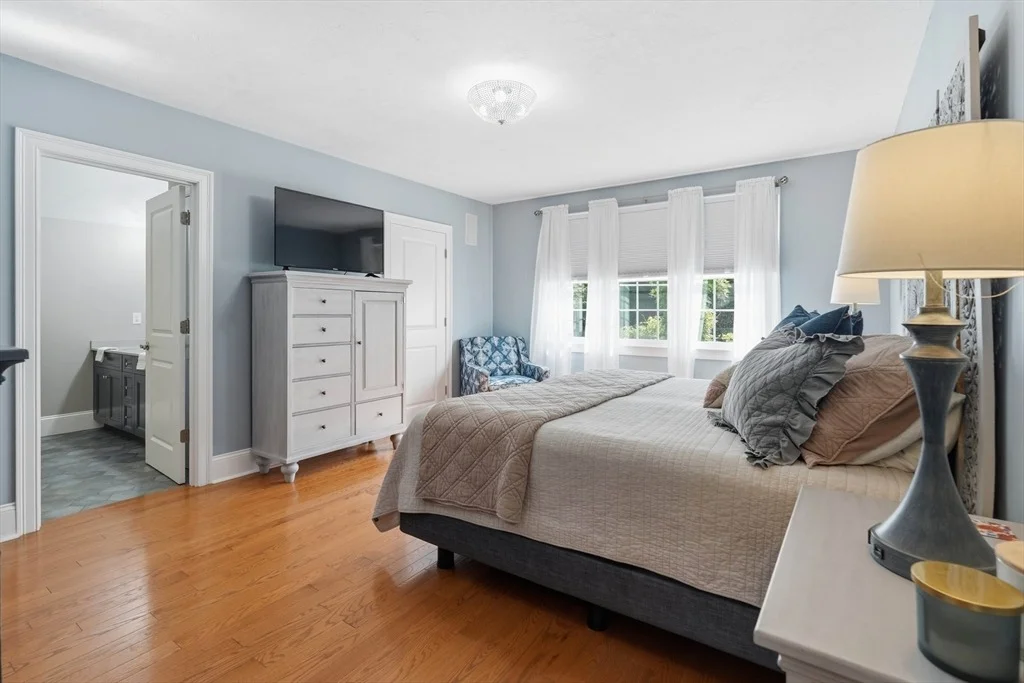 Photo of 11 Fellowship Cir