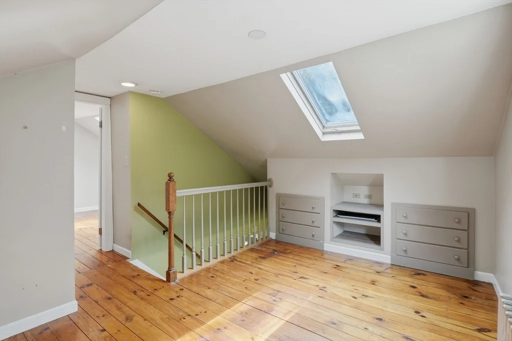 Photo of 83 New Boston Road