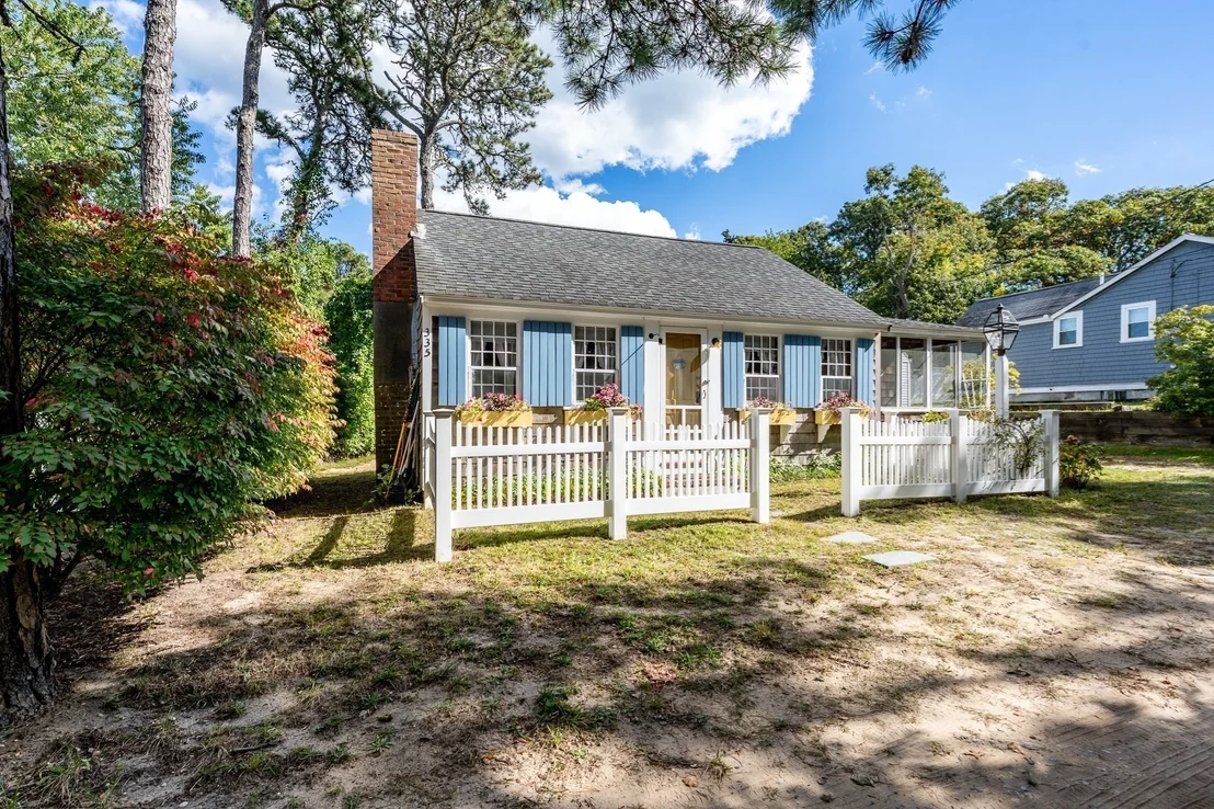 Photo of 335 Lower County Rd