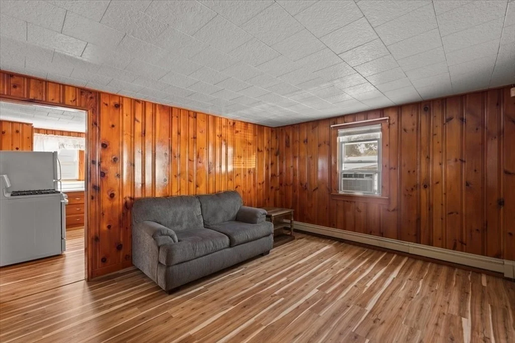 Photo of 37 Shore Ave