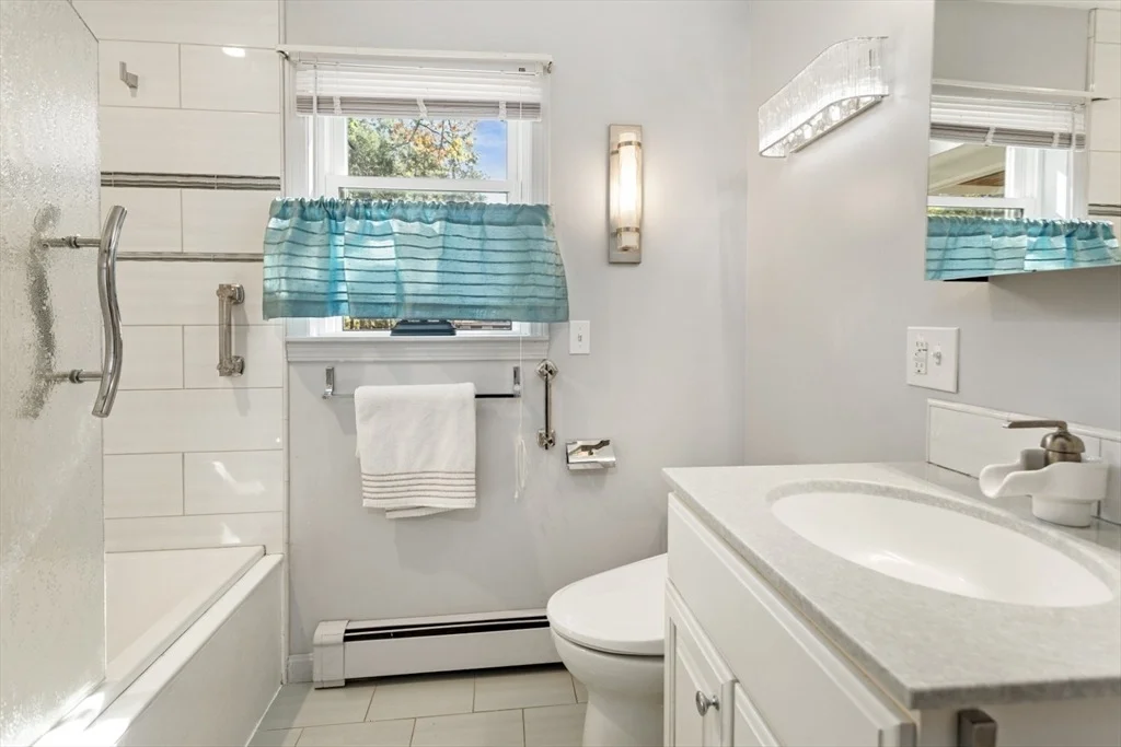 Photo of 185 Hemlock Drive