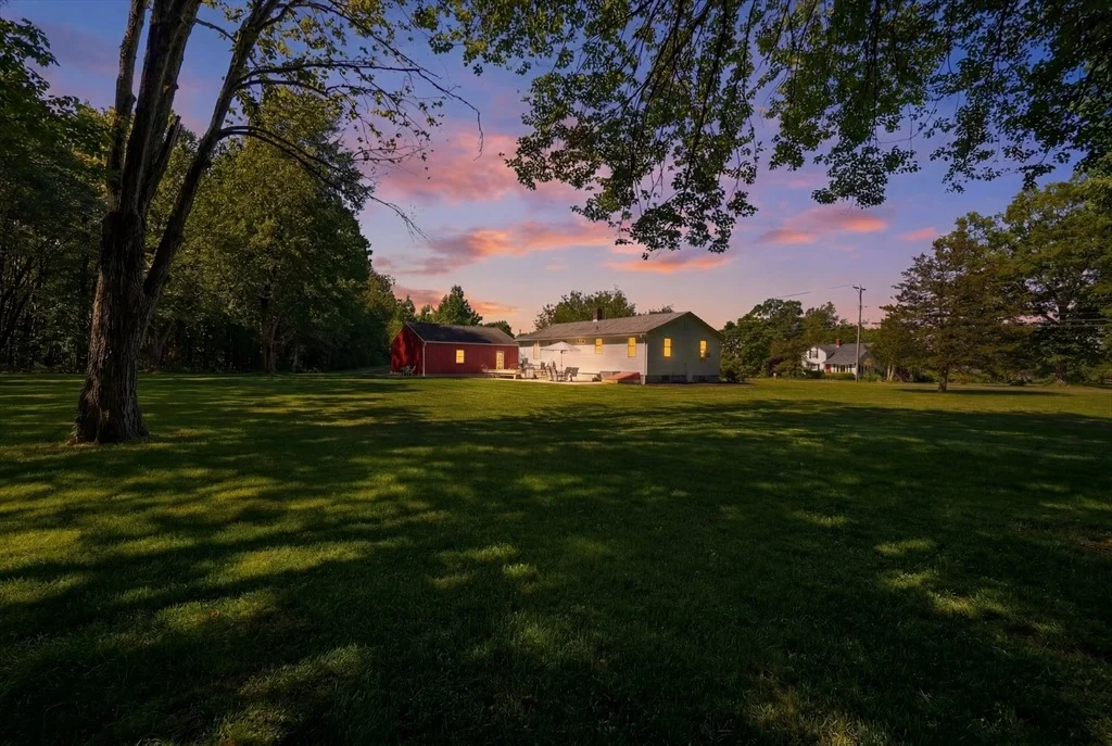 Photo of 43 Long Plain Rd