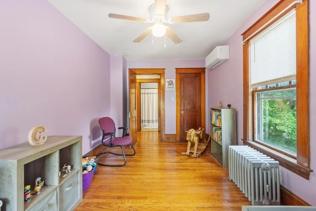 Photo of 147 Wallingford Ave