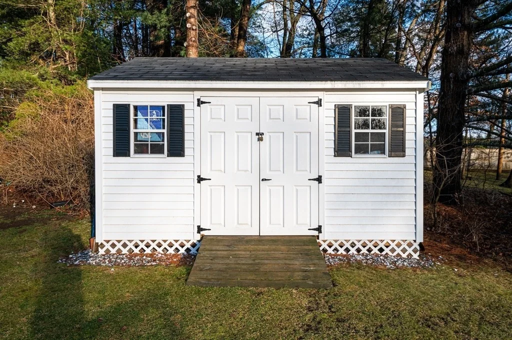 Photo of 7 Mohawk Ln