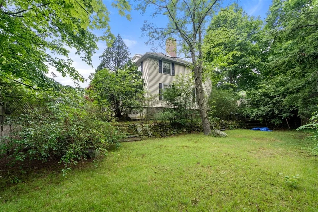 Photo of 7 Park Cir
