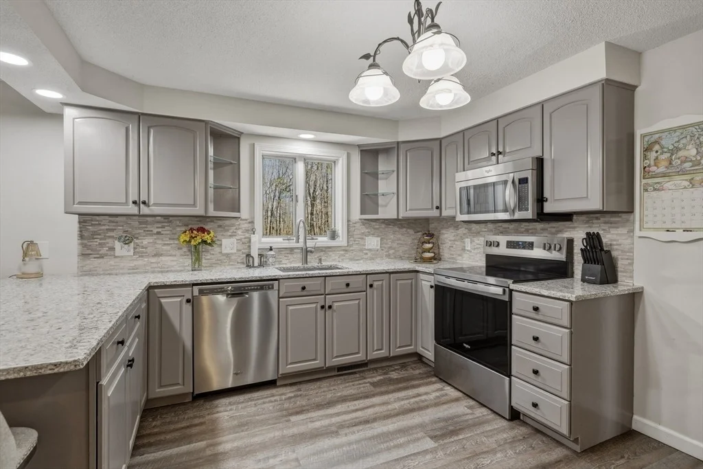 Photo of 7 Terry Ln