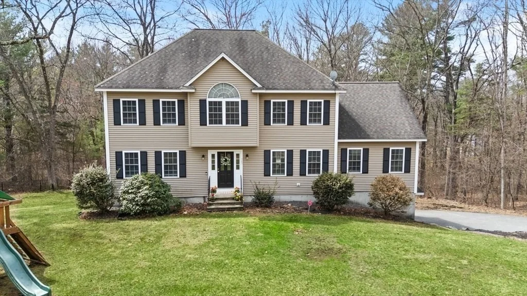 Photo of 380 Richardson Road