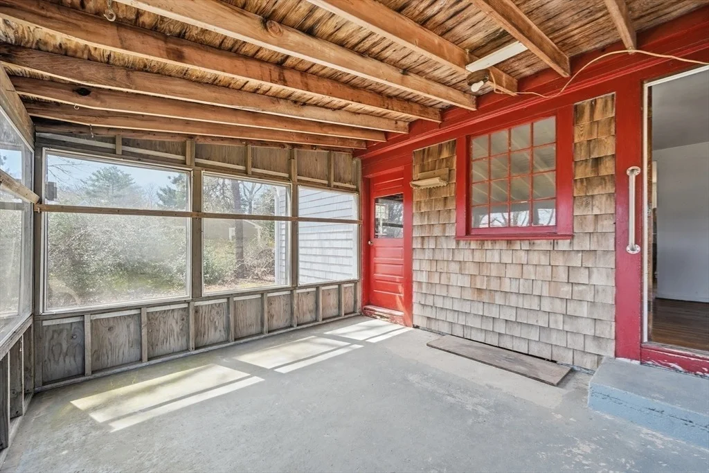Photo of 22 Longfellow Dr
