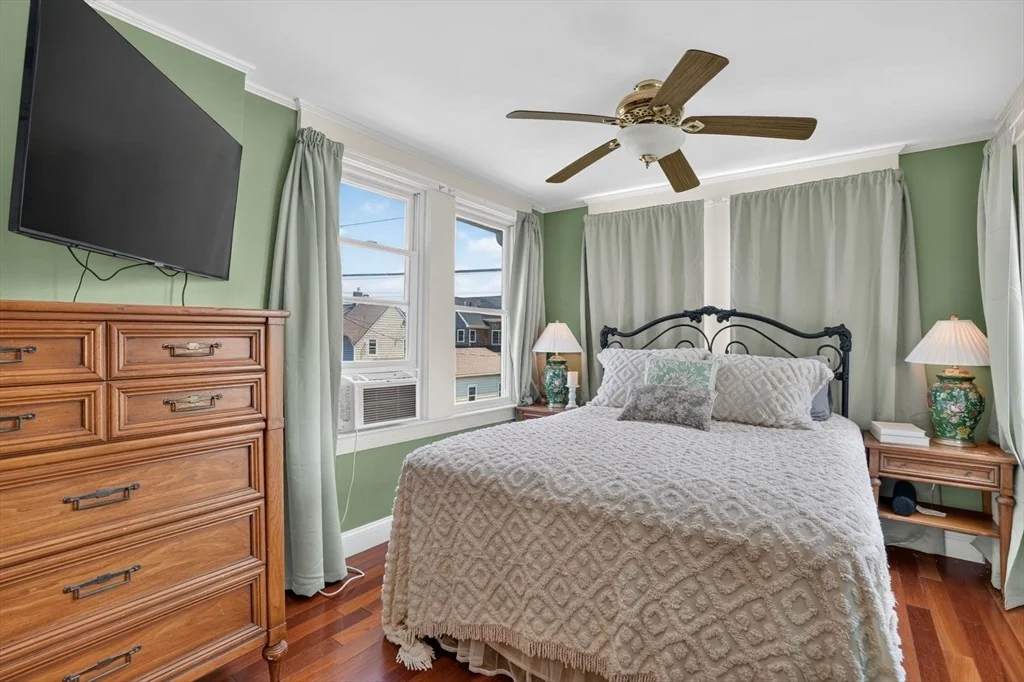 Photo of 14 Webster Avenue
