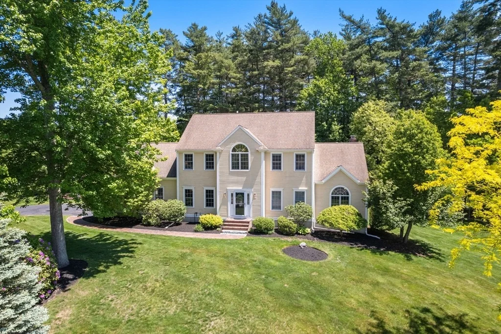 Photo of 48 Beethoven Ave