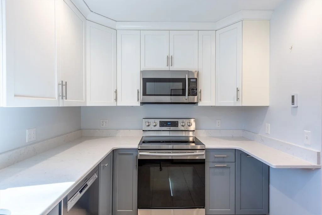 Photo of 27 Emily Ln