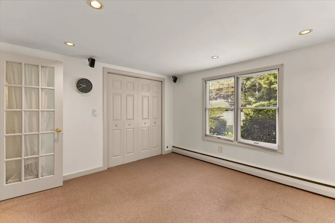 Photo of 8 Clay Pond Rd