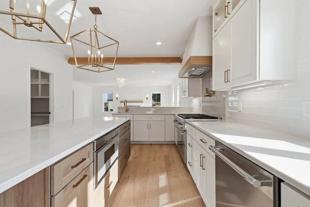 Photo of 16 Couture Way