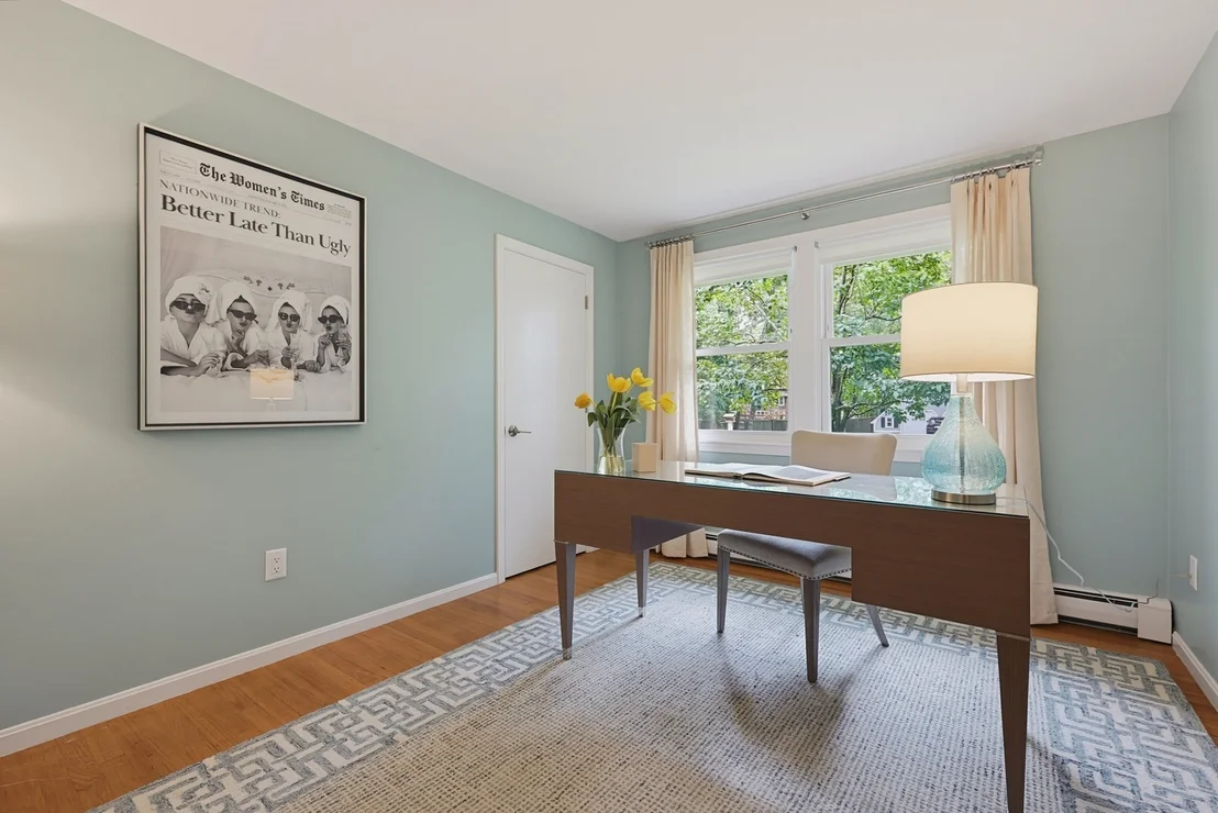 Photo of 45 Surrey Dr