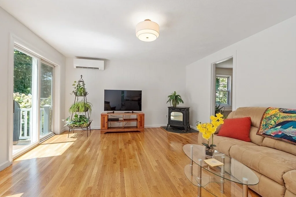Photo of 131 Chestnut St