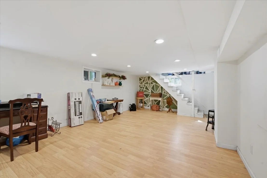 Photo of 131 Henry St