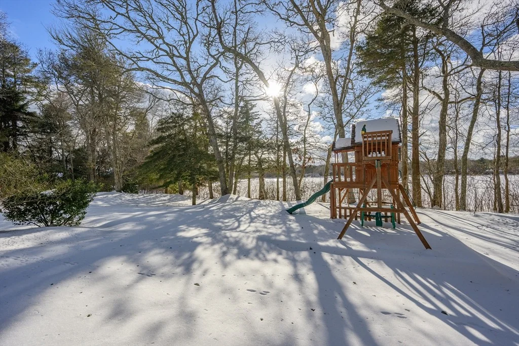 Photo of 103 Pine Tree Dr