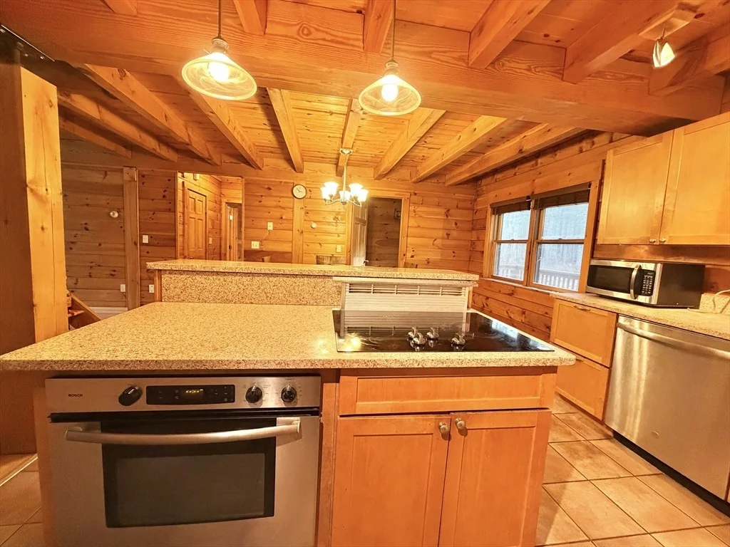 Photo of 1854 Greenwich Rd