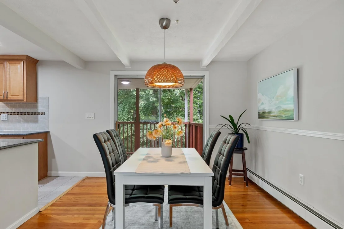 Photo of 18 Cowdrey Ln