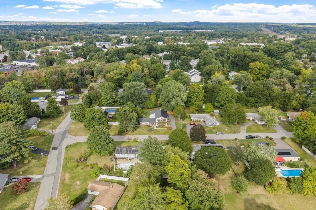 Photo of 4 Derringer Rd