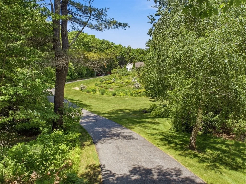 Photo of 493 Hubbardston Rd