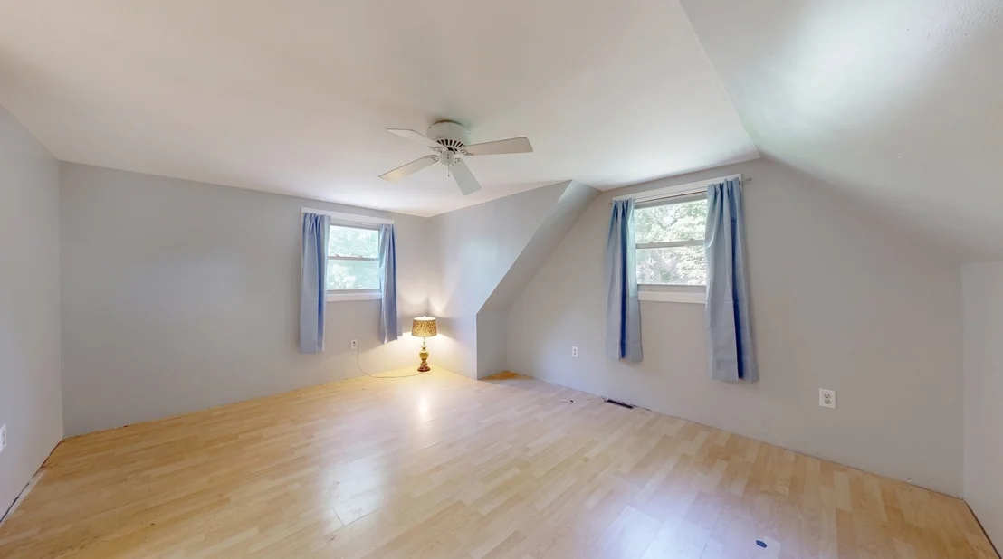 Photo of 19 Fieldcrest Ter