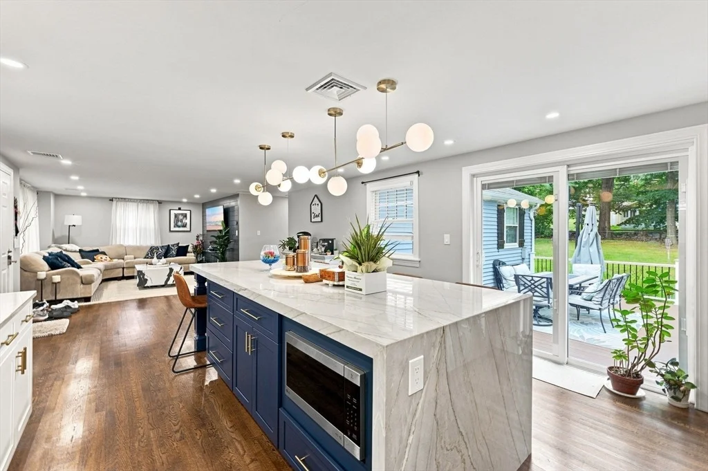 Photo of 161 Summer St