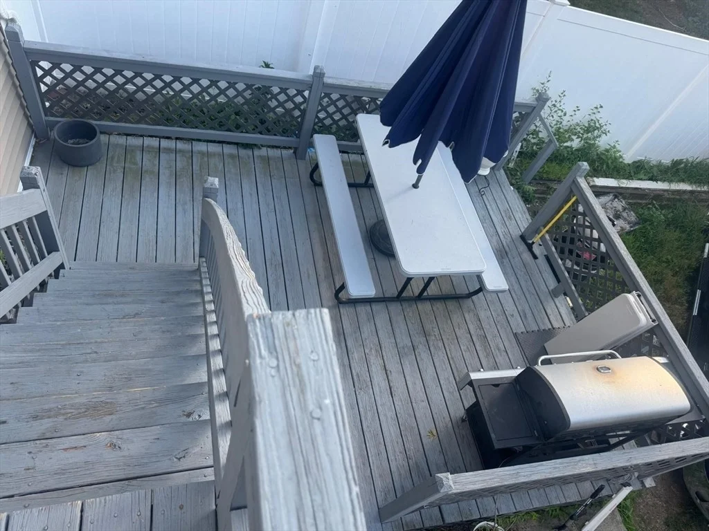 Photo of 98 Walnut St
