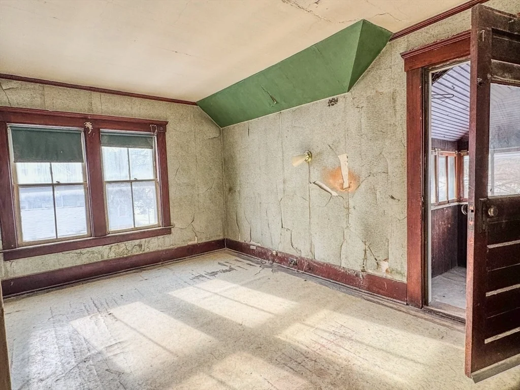 Photo of 360 Davis Street