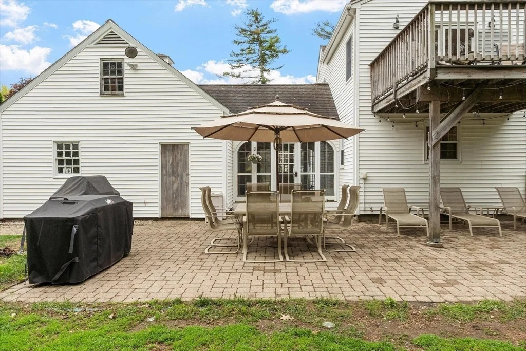 Photo of 289 Sterling Rd
