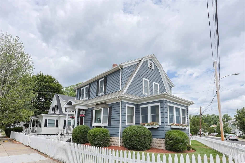Photo of 76 Beach St