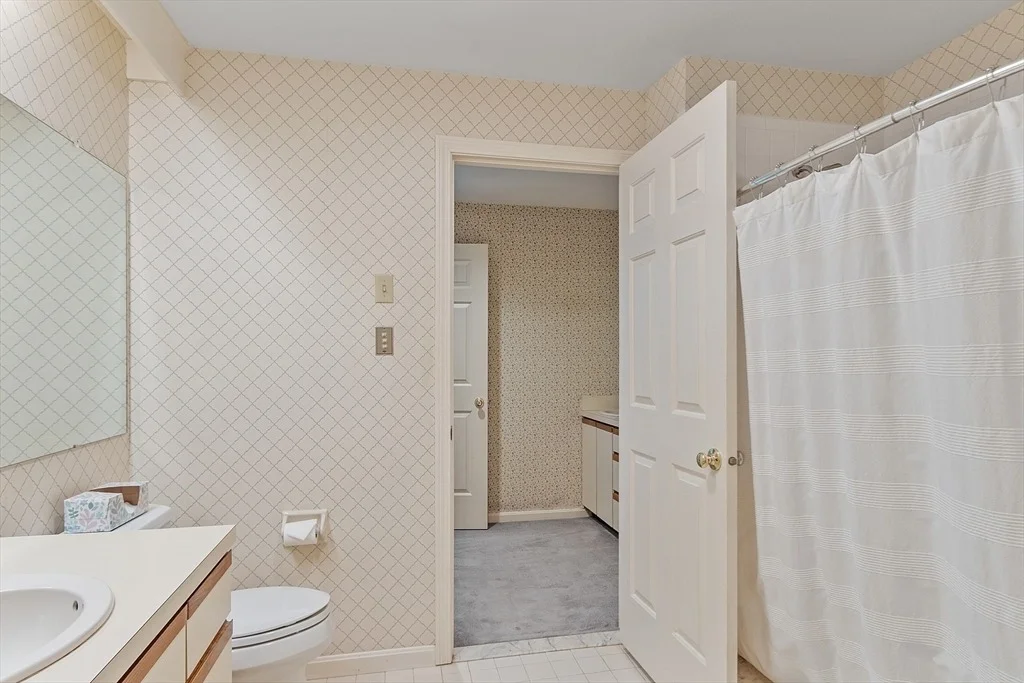 Photo of Unit 4004 at 4004 Brompton Circle