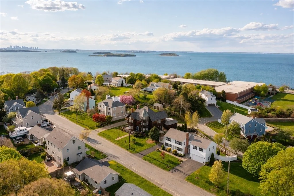 Photo of 4 Harborview Road