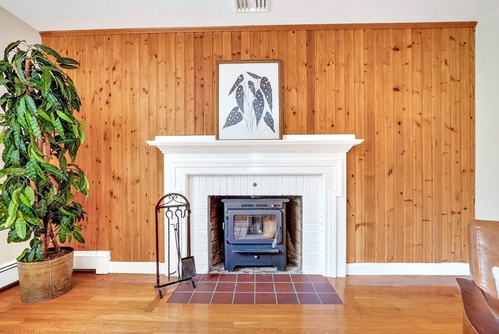 Photo of 10 Glenridge Dr