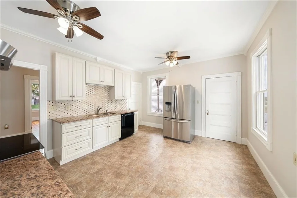 Photo of 261 Third St