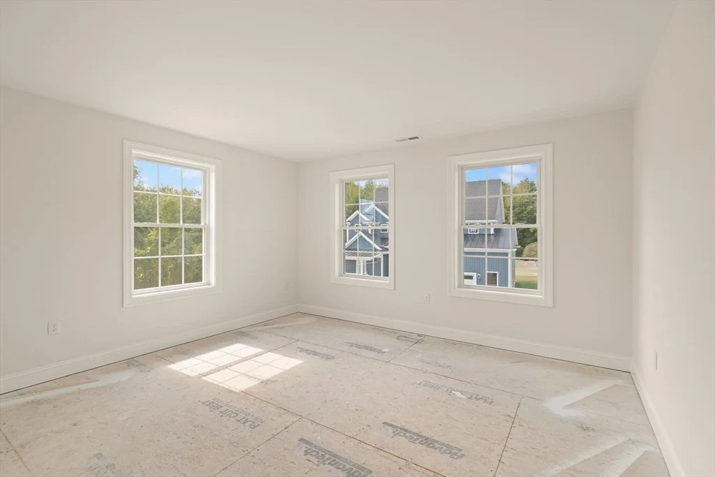 Photo of 66 3 Parish Rd