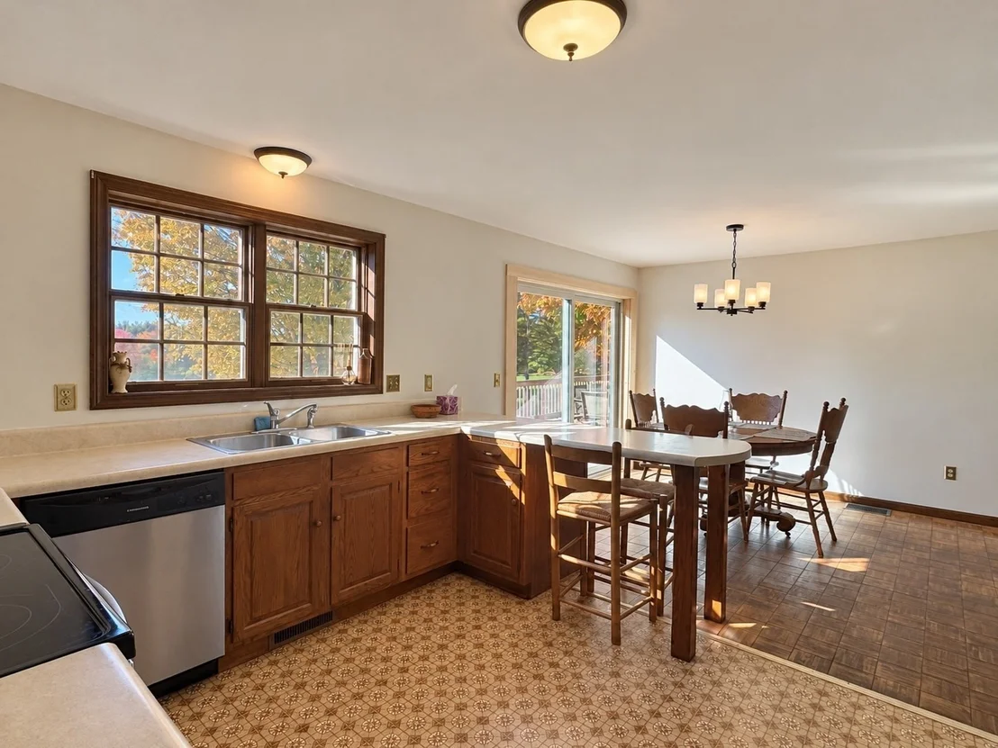 Photo of 274 Barton Road