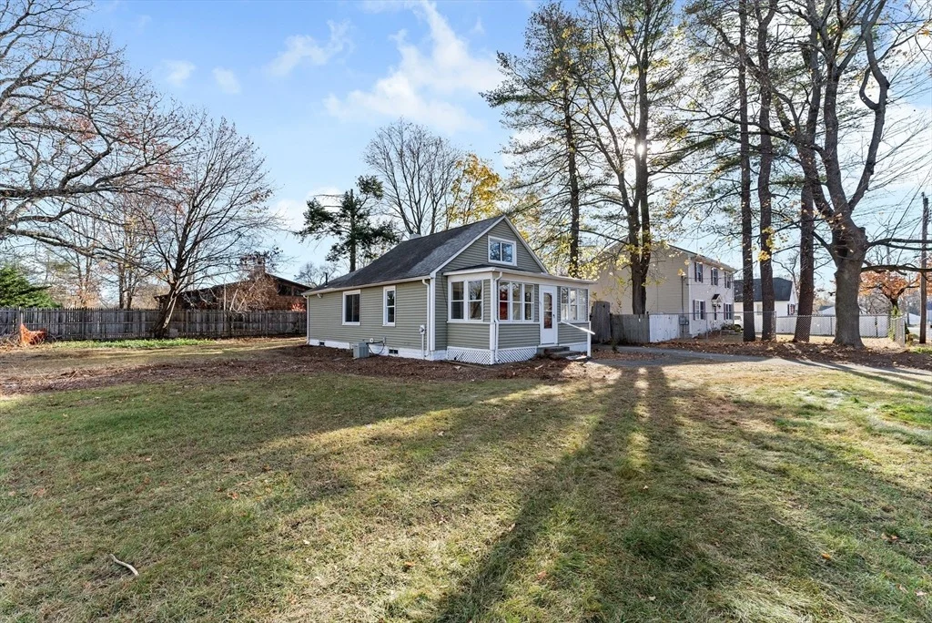 Photo of 195 Almira Rd