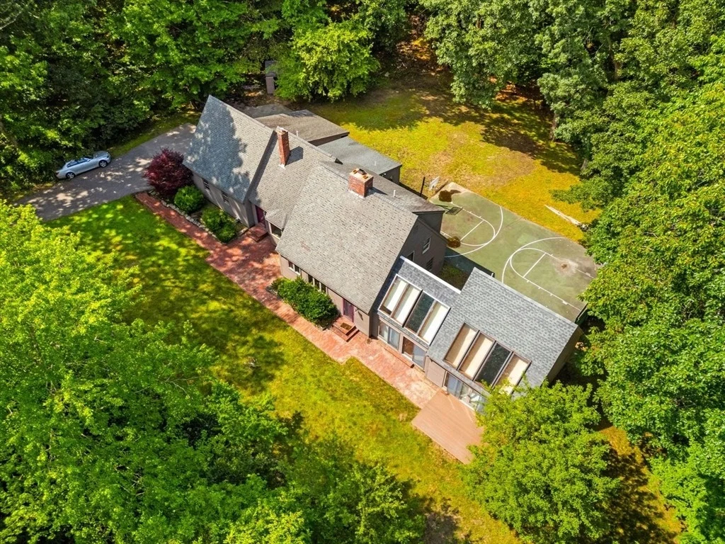 Photo of 95 Lawrence Rd