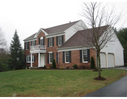 Photo of 4 Weyman Ln