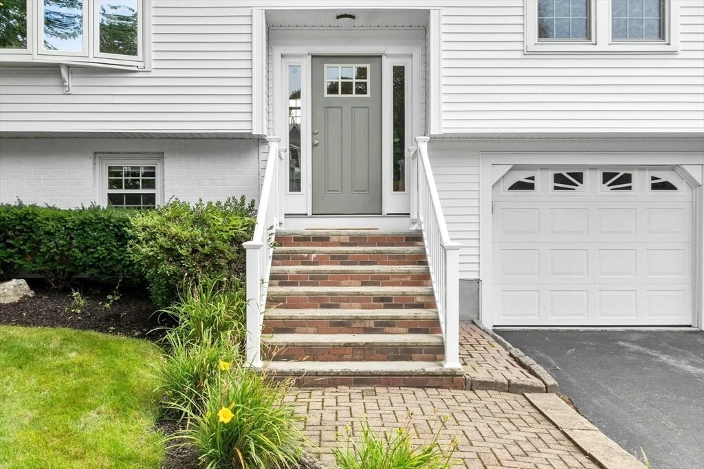 Photo of 27 Hapgood Way
