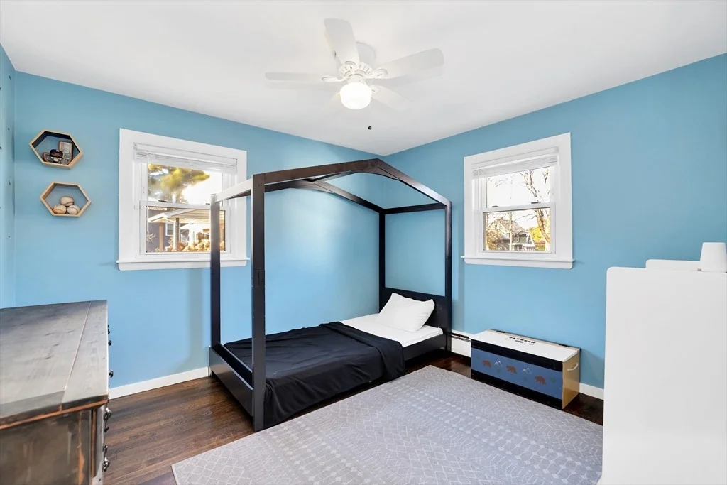 Photo of 110 Walnut St