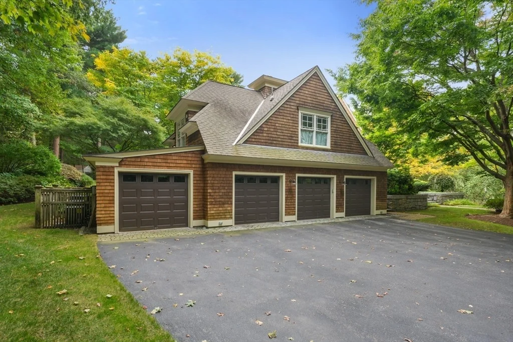 Photo of 2 Candleberry Ln