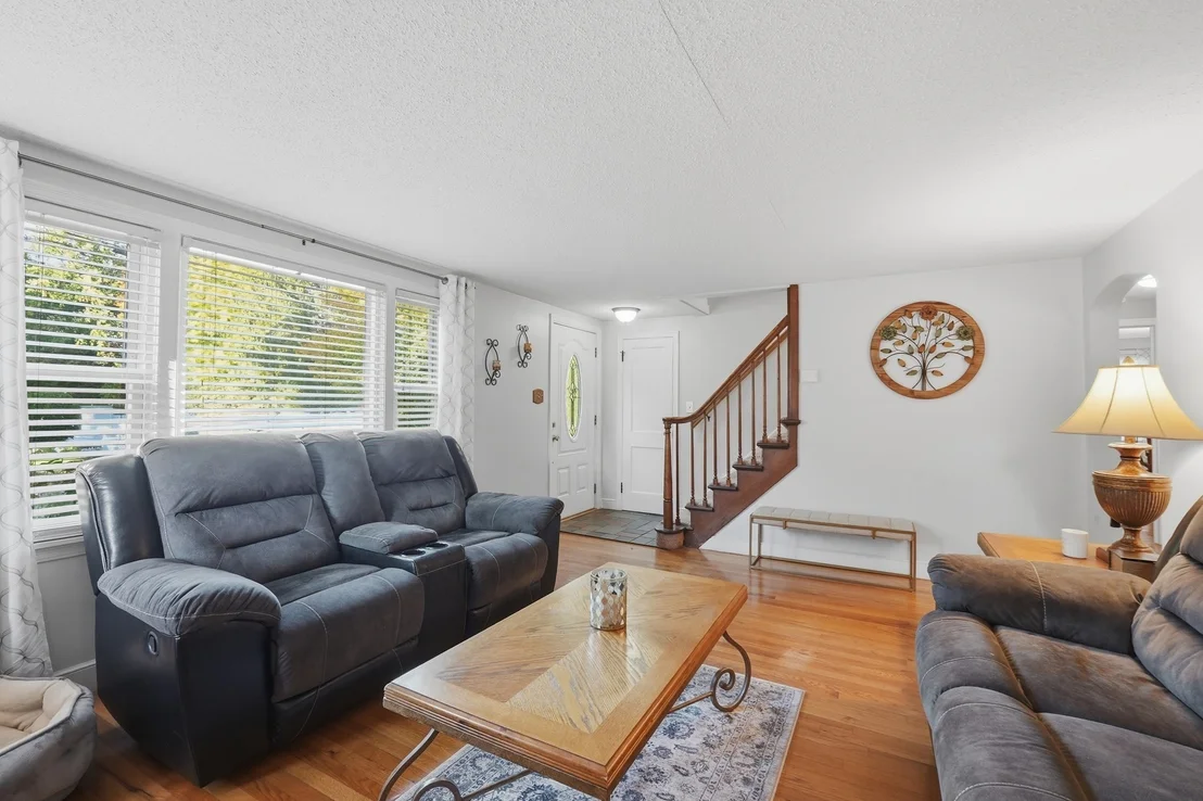 Photo of 57 Parkview St
