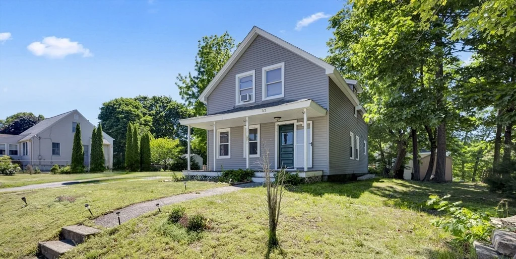 Photo of 32 Middlesex Ave