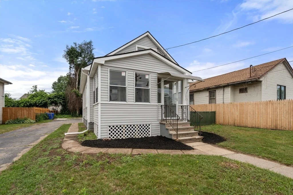 Photo of 32 Kent Rd