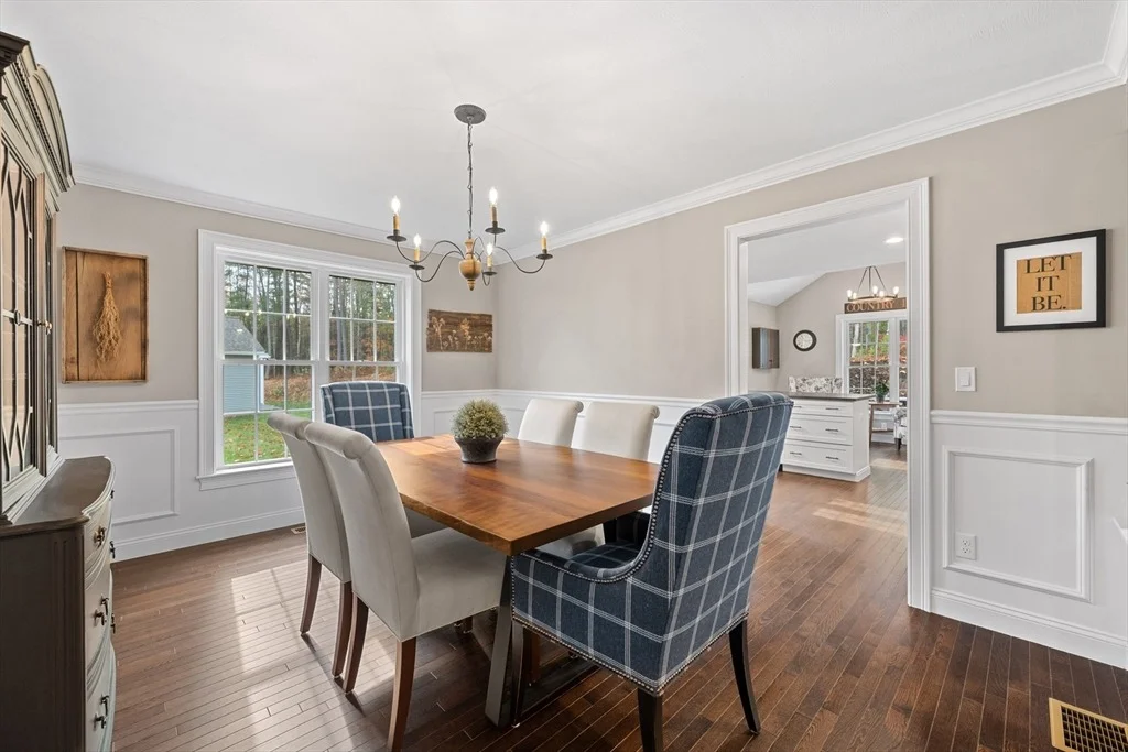 Photo of 22 Heritage Ln