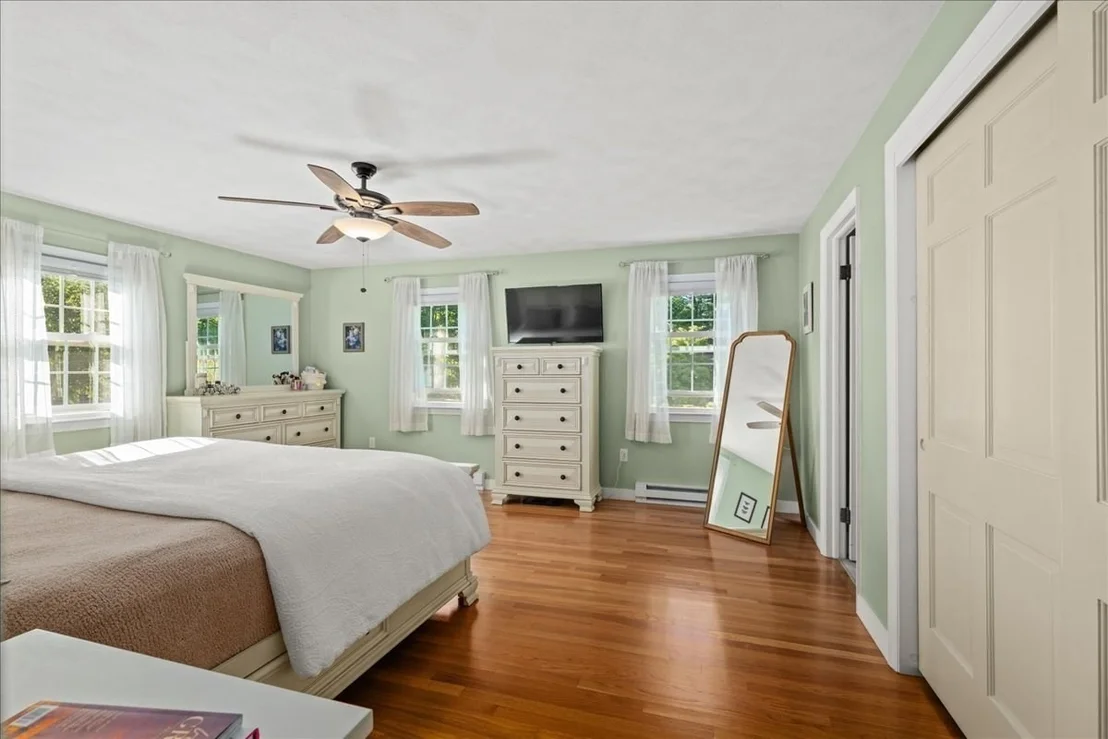 Photo of 4 Robertson Rd